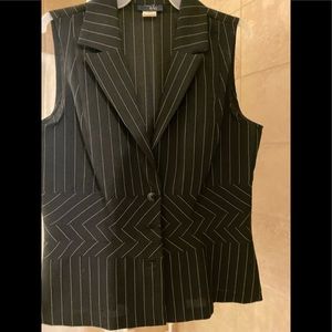 Cute  button-down vest